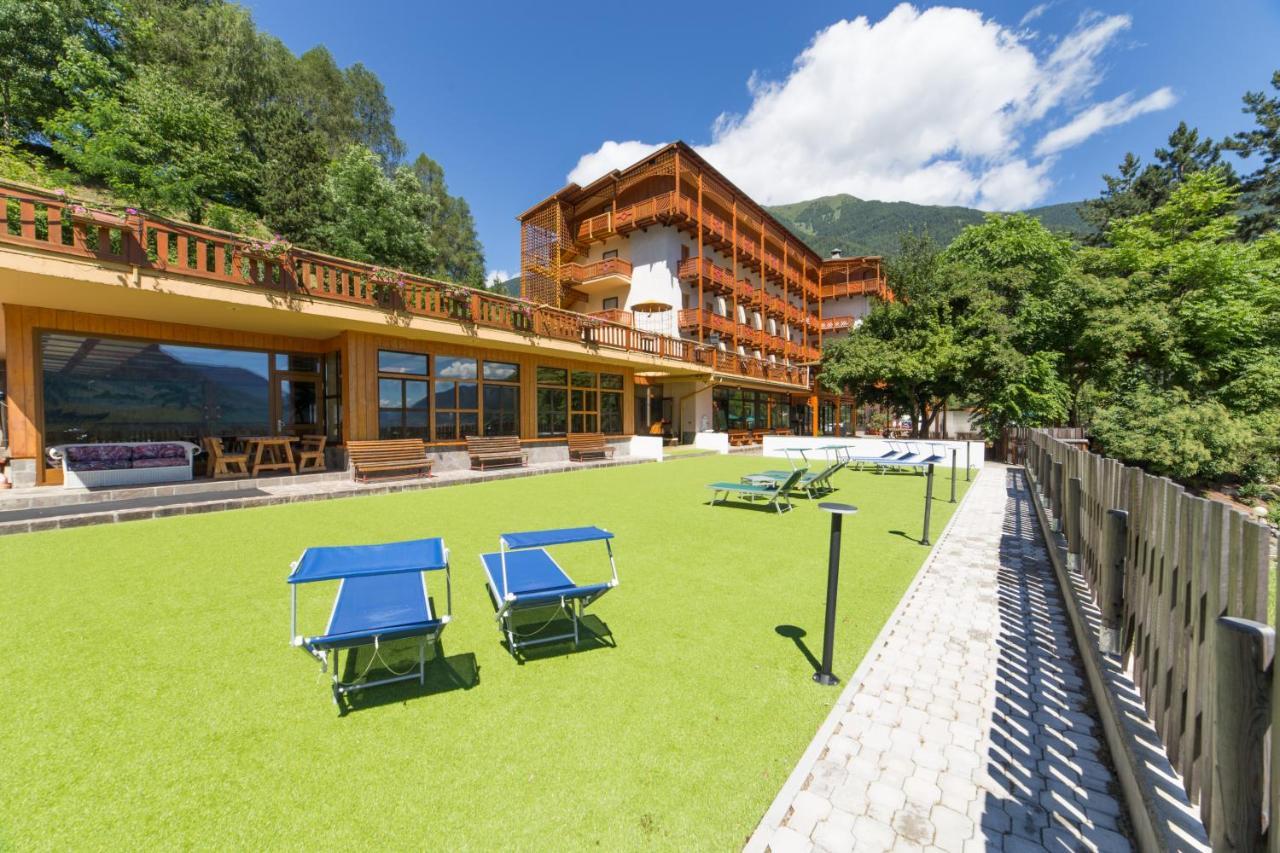 Hotel Sancamillo Dimaro Exteriér fotografie
